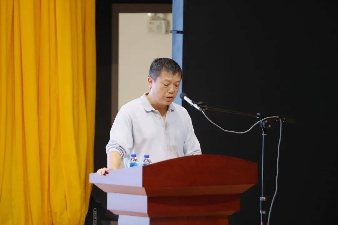 会计系本科结业论文培训大会:ky开元(图7)
会计系本科结业论文培训大会:ky开元(图7)