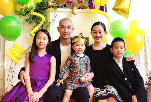 ‘ky开元集团官网入口’
她是内地小吴君如 当红时嫁武星连生三胎 今39岁被宠成公主(图8) ‘ky开元集团官网入口’
她是内地小吴君如 当红时嫁武星连生三胎 今39岁被宠成公主(图8)